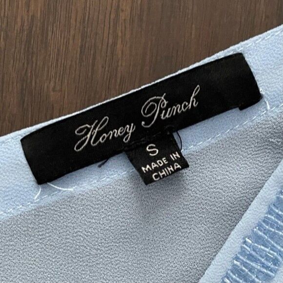 Honey Punch Light Blue Long Sleeve Sheer Beaded Blouse S - Picture 4 of 5